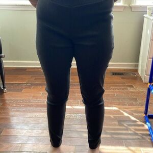 Top Fashion of NY Grey Pants/Trousers Size Medium. Like New.
